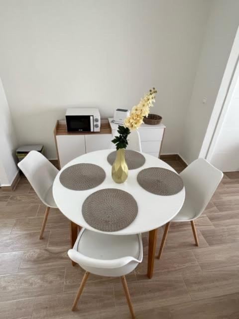 Eb By Zanis Apartment Torrevieja Luaran gambar